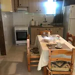 Διαμέρισμα Gourgiana *