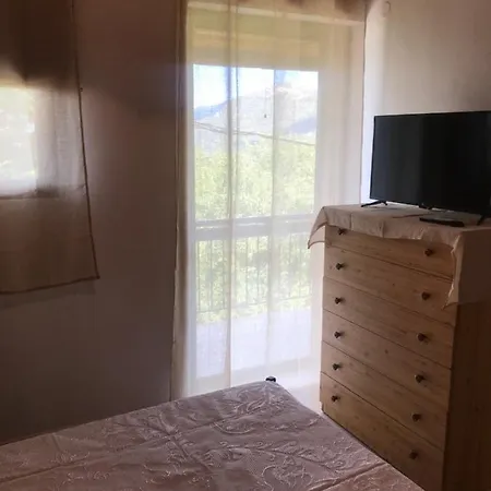 Gourgiana Διαμέρισμα Ανδρίτσαινα