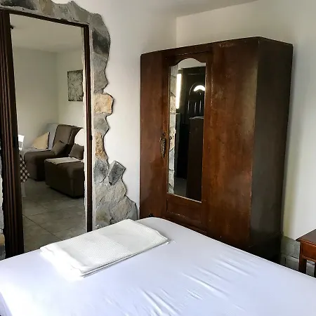 Gourgiana Ανδρίτσαινα